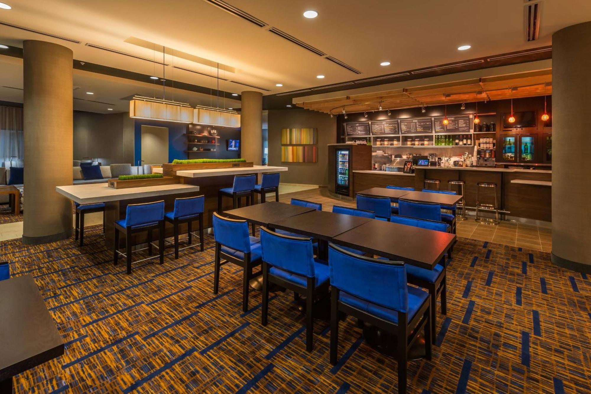 Courtyard By Marriott Reno Downtown/Riverfront Экстерьер фото